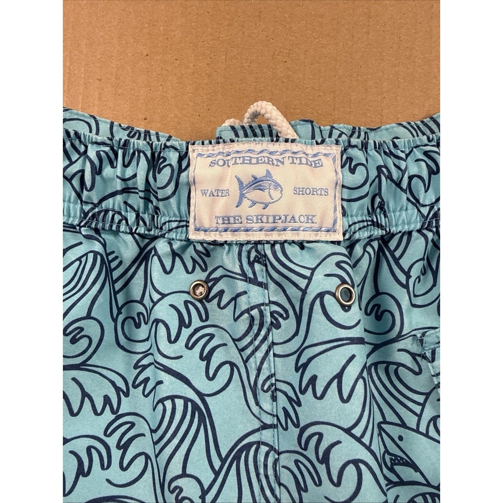 Southern Tide Mens L Shark Wave Swim Trunks
